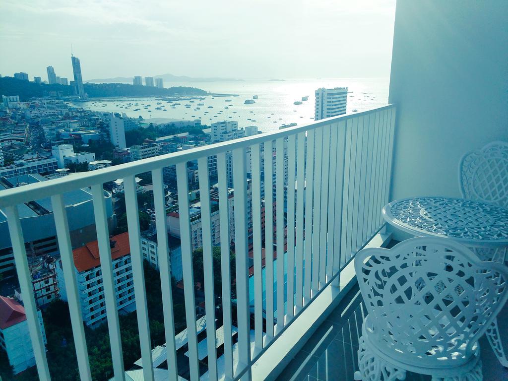 The Base Pattaya 芭提雅基地公寓 Exterior photo