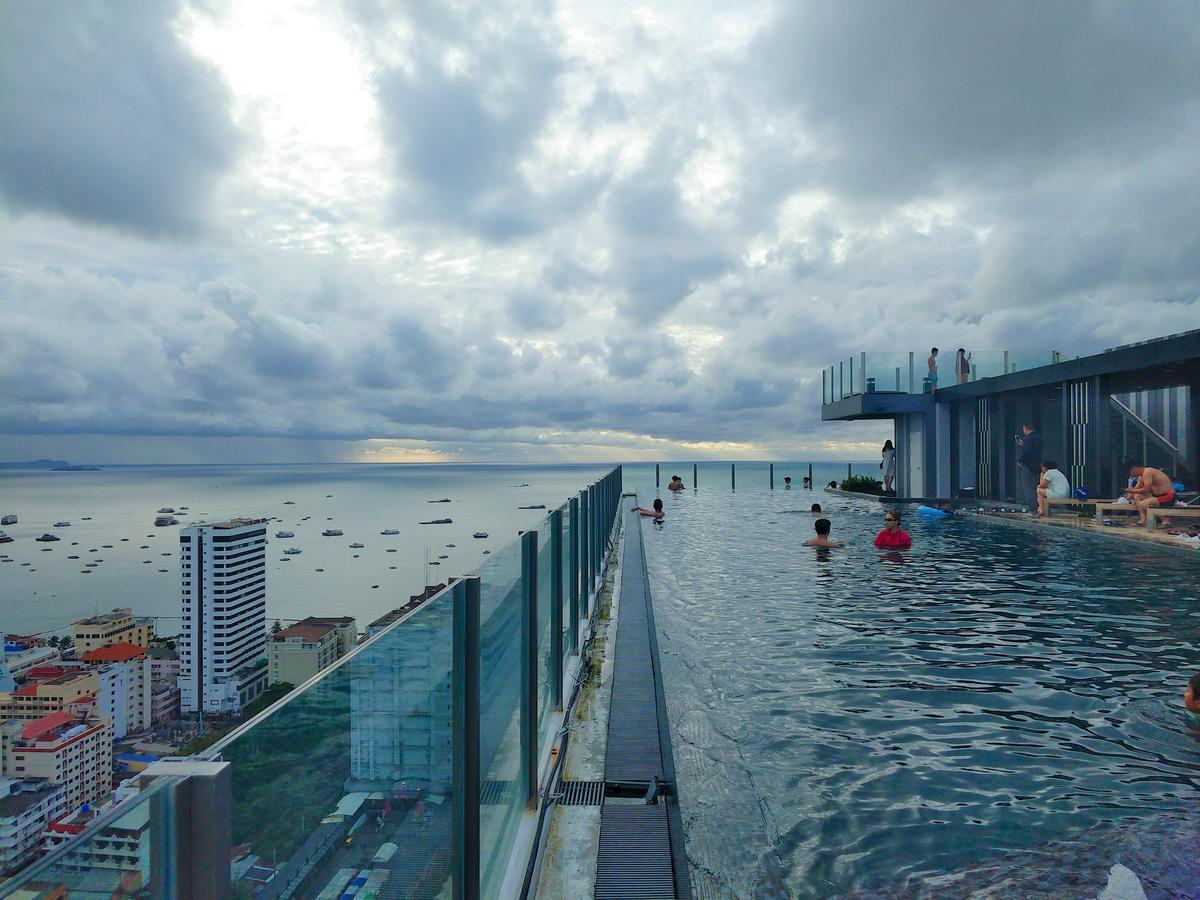 The Base Pattaya 芭提雅基地公寓 Exterior photo