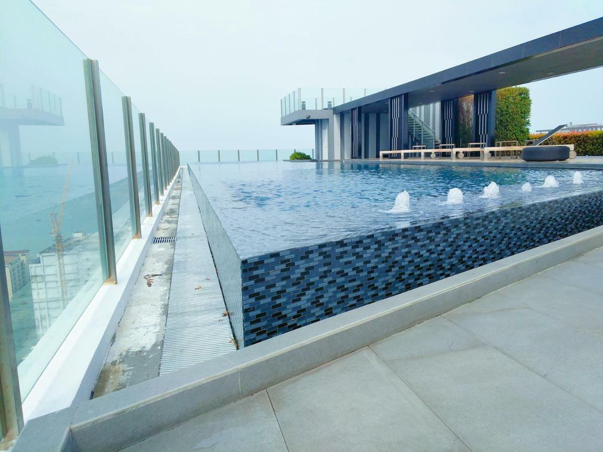 The Base Pattaya 芭提雅基地公寓 Exterior photo